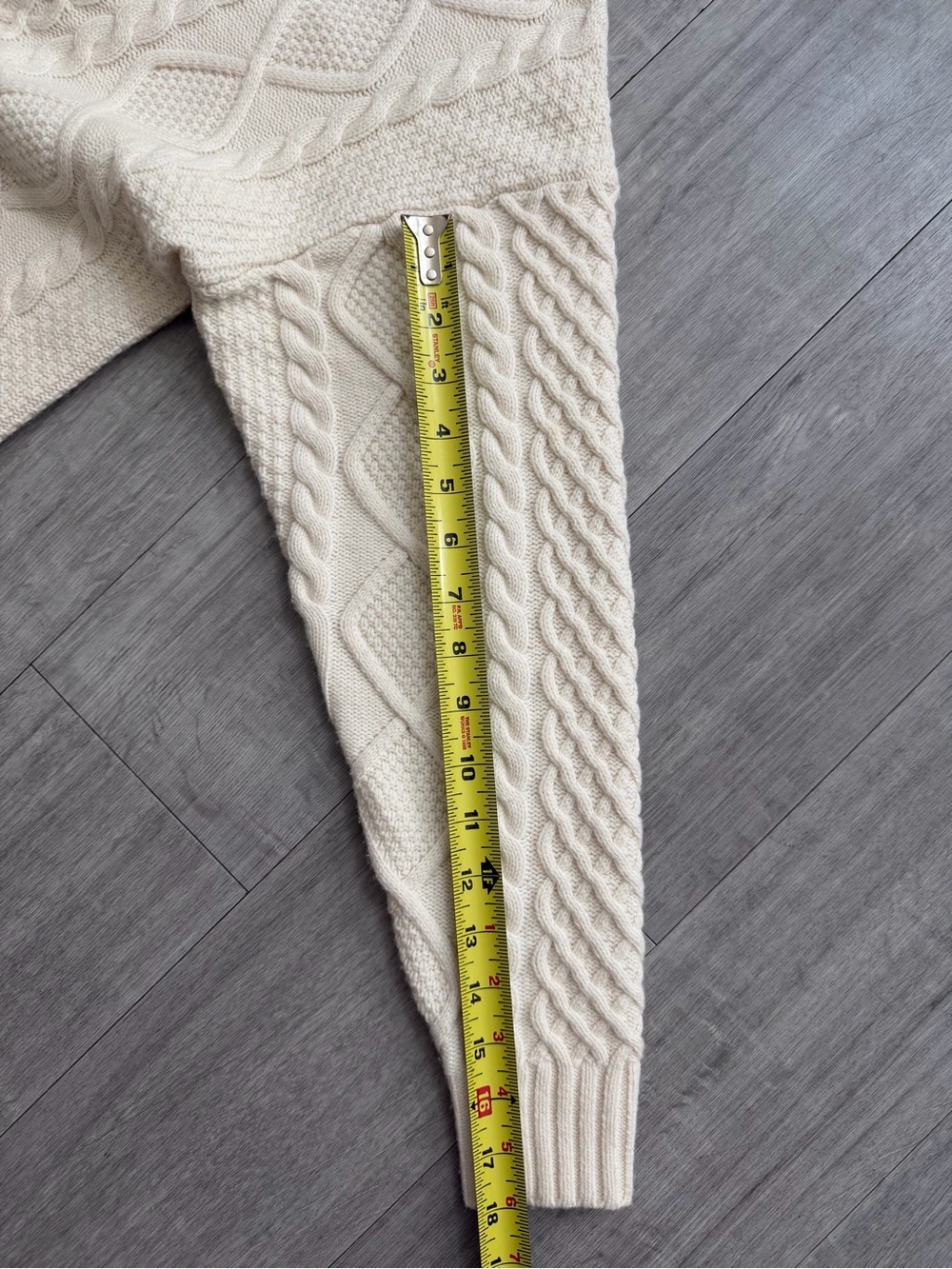 Sunday Best Aritzia Lamora Cable Knit Wool Cardigan in Whisper White Size 2XS - Picture 9 of 14